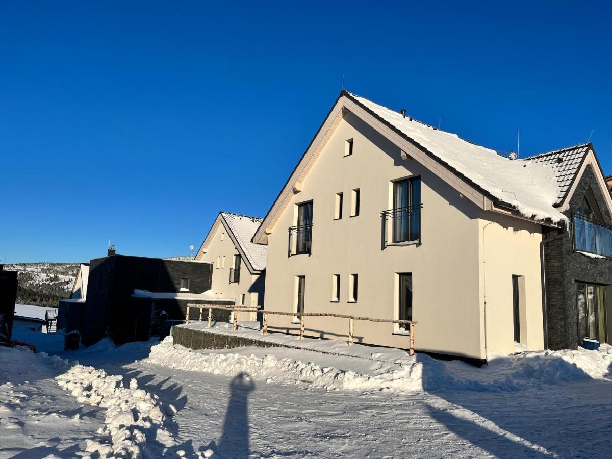 Mirabel Apartments Klinovec Loučná pod Klínovcem Bagian luar foto