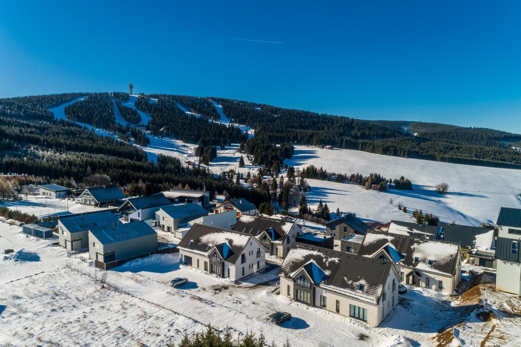 Mirabel Apartments Klinovec Loučná pod Klínovcem Bagian luar foto